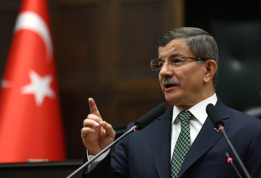ap foto : ap : turkish prime minister, ahmet davutoglu, addresses lawmakers in ankara, turkey, tuesday, feb. 23, 2016. davutoglu accuses russia and syria along with the islamic state militants and us-backed syrian kurdish militia of attempting to form a terror belt along its border with syria and says his country won't allow it to go ahead. davutoglu says the aim is to establish a terrorist ìstructureî _ made up of the islamic state group and the u.s.-backed syrian kurdish militia group, ypg _ in syria's north. (ap photo) ahmet davutogl turkey syri automatarkiverad